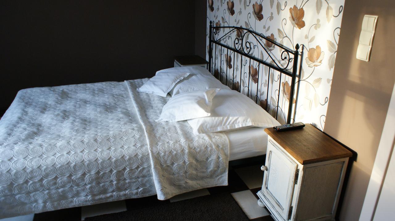 Woda Na Mlyn Gosciniec Dla Przyjaciol 2 Sp Z Oo Wacmerek Room photo